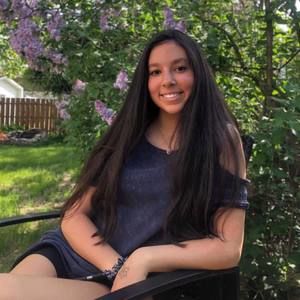 Meet your Posher, Marilou